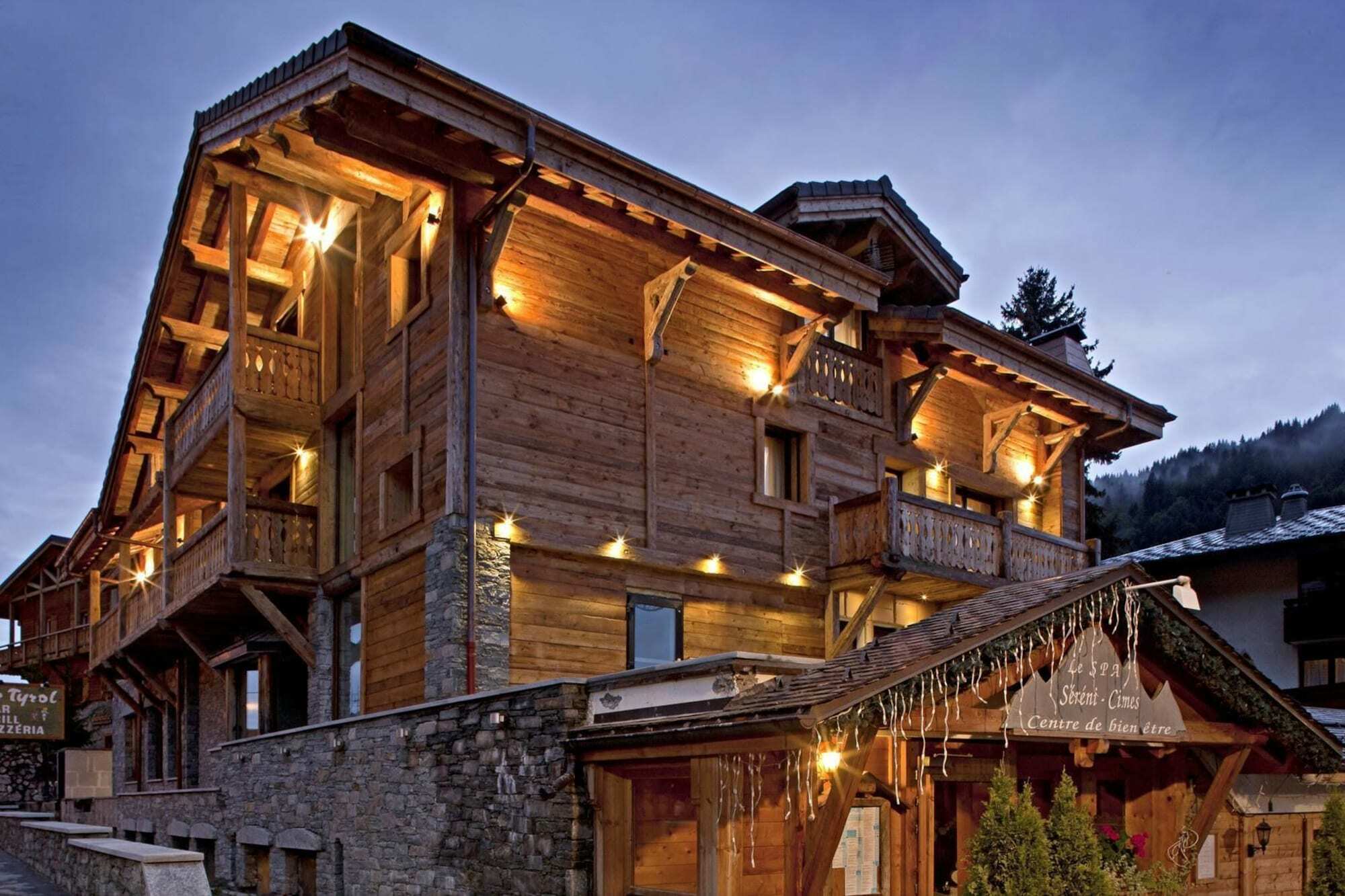 Chalet-Hotel La Marmotte, La Tapiaz & Spa, The Originals Relais Ле-Же Екстер'єр фото